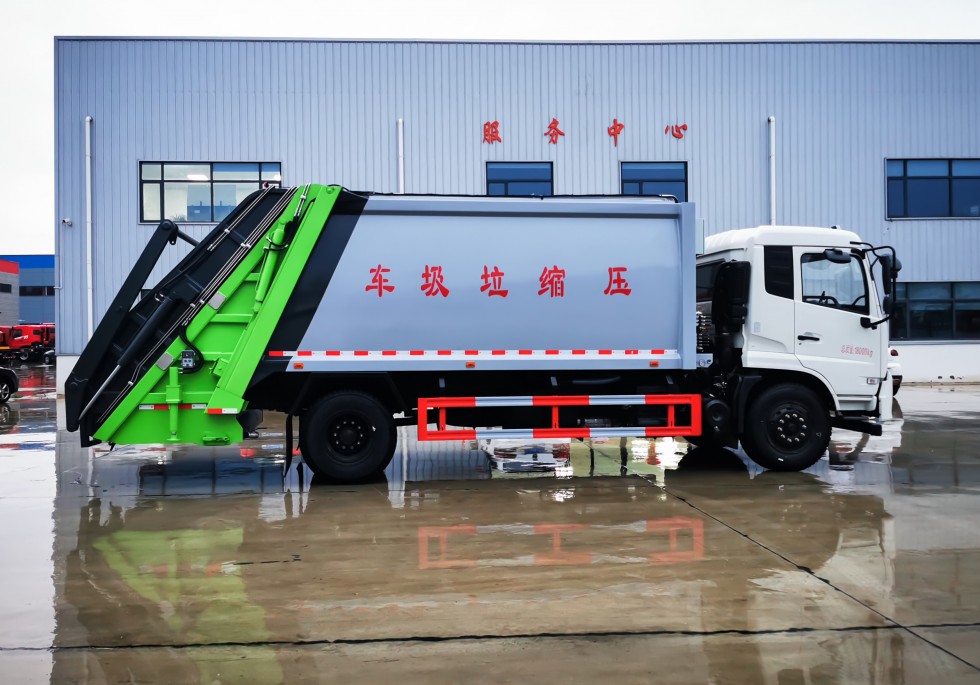 東風天錦18方壓縮垃圾車 東風天錦18方壓縮垃圾車