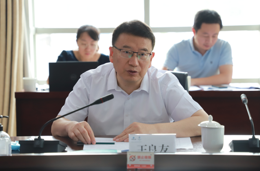 王良友調研三峽科技公司